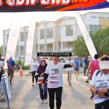 Runner Photo 7939640
