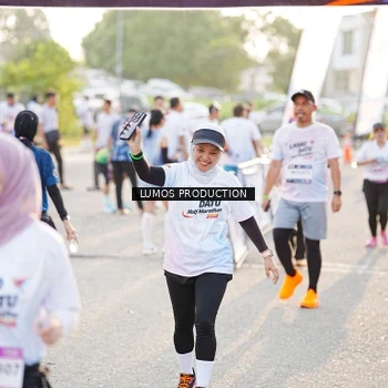 Runner Photo 7939643