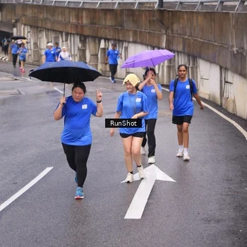 Runner Photo 7939648