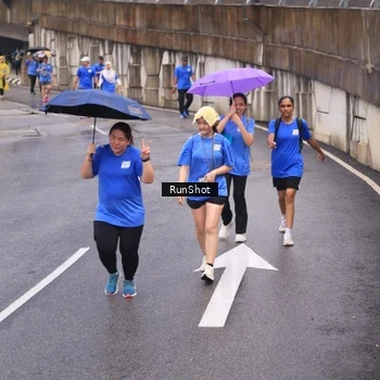 Runner Photo 7939649