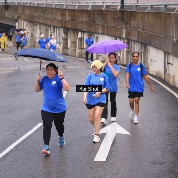 Runner Photo 7939653