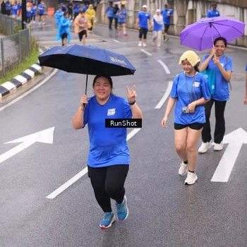 Runner Photo 7939669