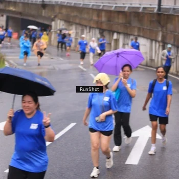 Runner Photo 7939673