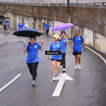 Runner Photo 7939675