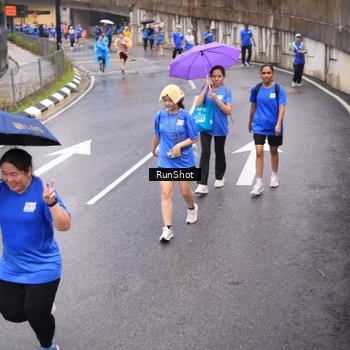 Runner Photo 7939685