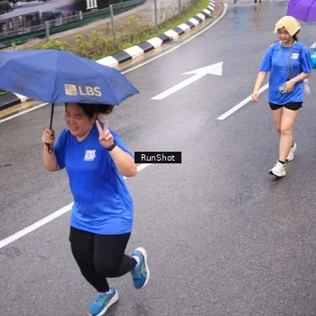 Runner Photo 7939695
