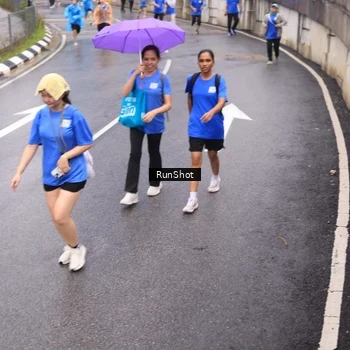 Runner Photo 7939704