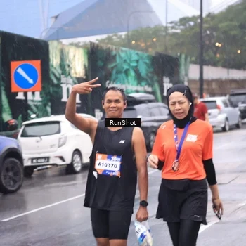 Runner Photo 7939705