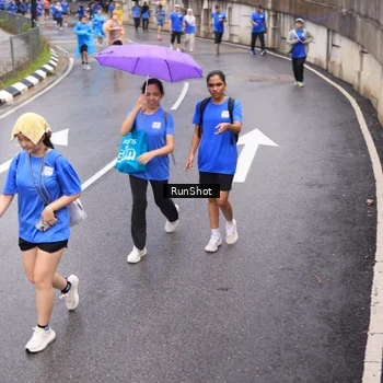 Runner Photo 7939707