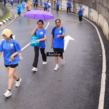 Runner Photo 7939709