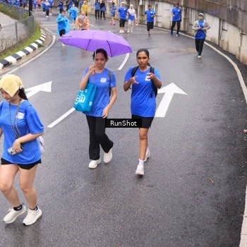 Runner Photo 7939717