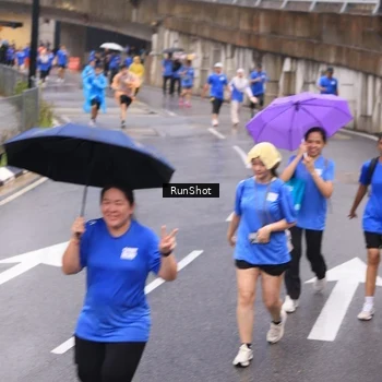 Runner Photo 7939728