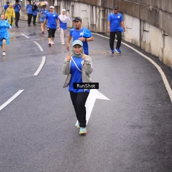 Runner Photo 7939761