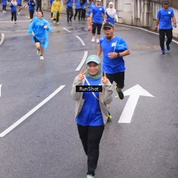 Runner Photo 7939773