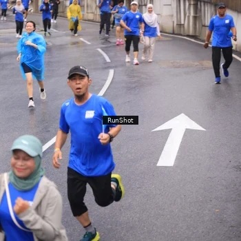 Runner Photo 7939783