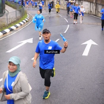 Runner Photo 7939789
