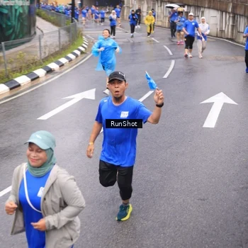 Runner Photo 7939790