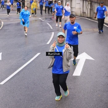 Runner Photo 7939801