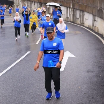 Runner Photo 7939831