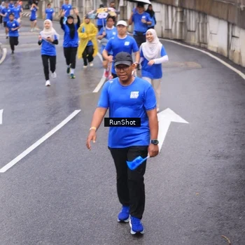 Runner Photo 7939832