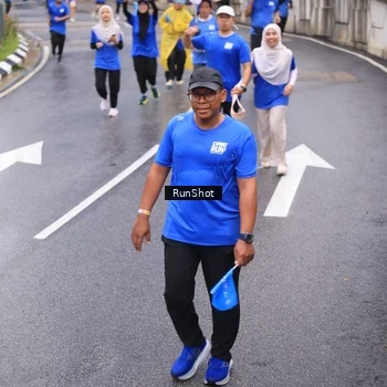 Runner Photo 7939836