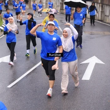 Runner Photo 7939847