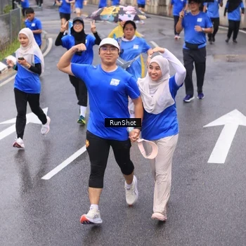 Runner Photo 7939854