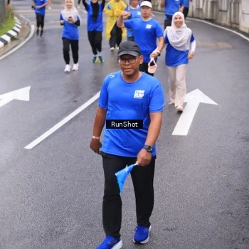 Runner Photo 7939856