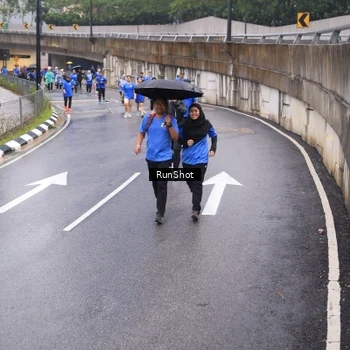Runner Photo 7939928