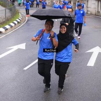 Runner Photo 7939929