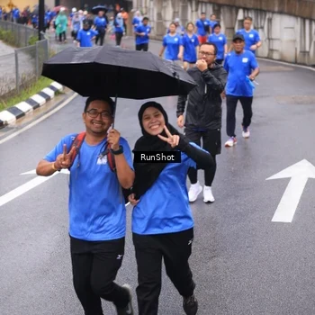 Runner Photo 7939936
