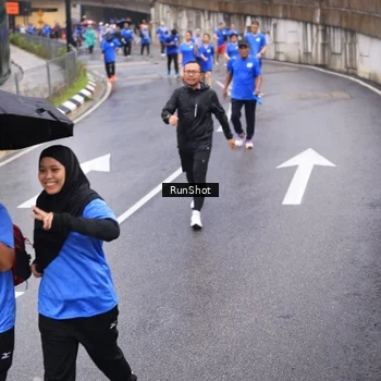 Runner Photo 7939942