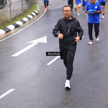 Runner Photo 7939949