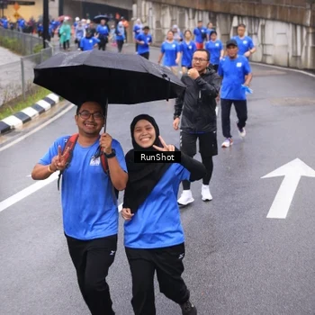 Runner Photo 7939952