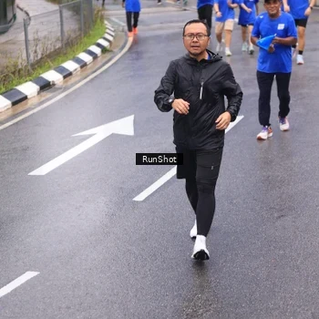 Runner Photo 7939958