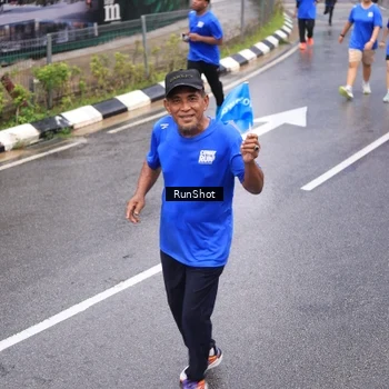 Runner Photo 7939994
