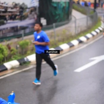 Runner Photo 7939997
