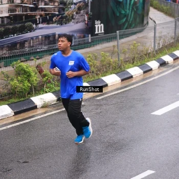 Runner Photo 7940000