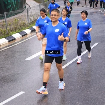 Runner Photo 7940014