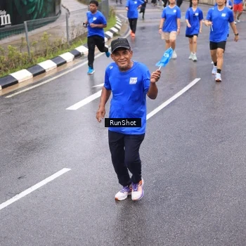 Runner Photo 7940016
