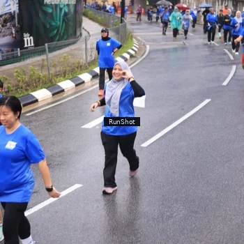 Runner Photo 7940050
