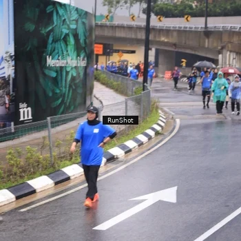 Runner Photo 7940069