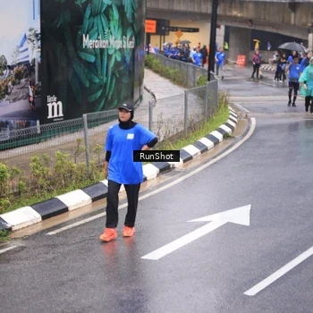 Runner Photo 7940077