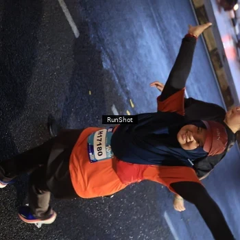 Runner Photo 7940096