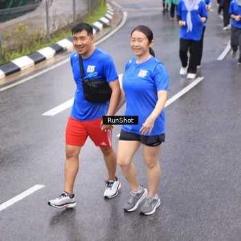 Runner Photo 7940107
