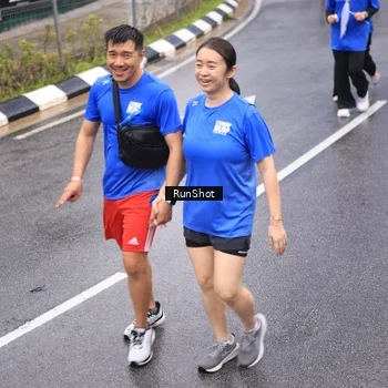 Runner Photo 7940116