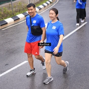 Runner Photo 7940119