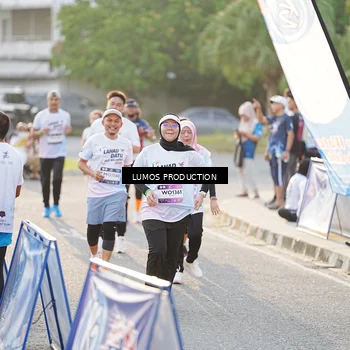 Runner Photo 7940127
