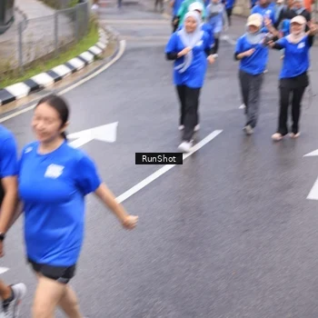Runner Photo 7940147