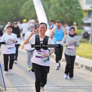 Runner Photo 7940197
